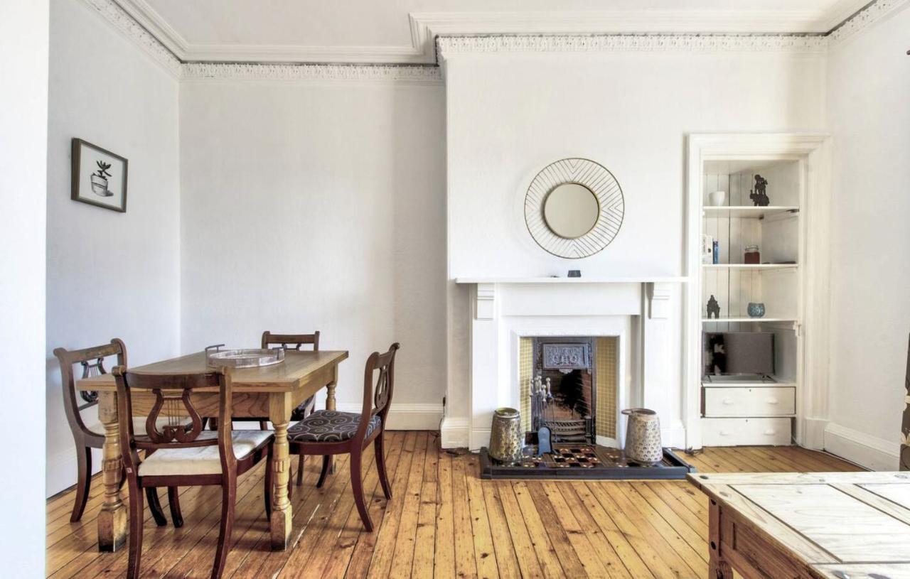 Entire Period Flat By City Centre Edinburgh Exterior foto