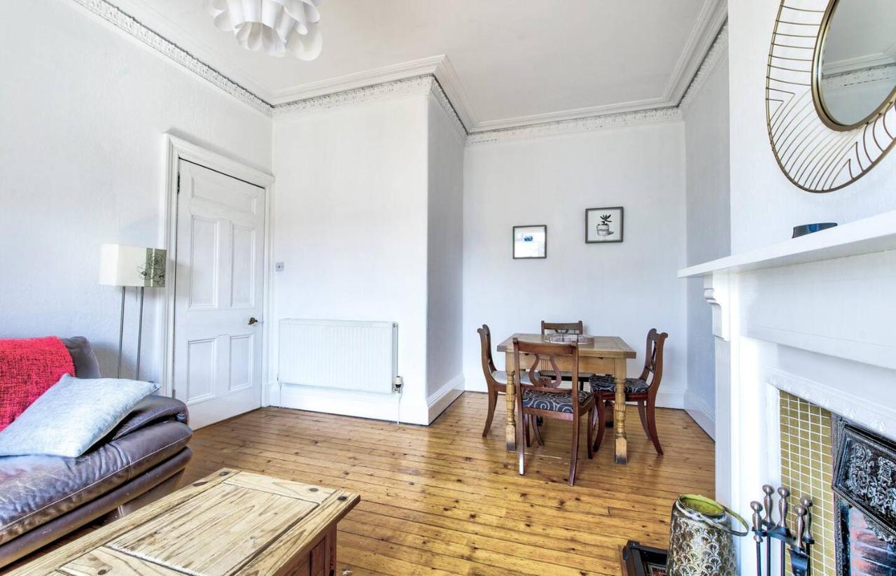Entire Period Flat By City Centre Edinburgh Exterior foto